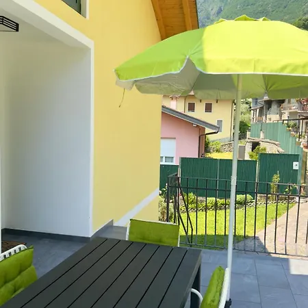 Casa Perla Dei Laghi - View, Bbq, Wifi 1gb & Aircond * פורלצה